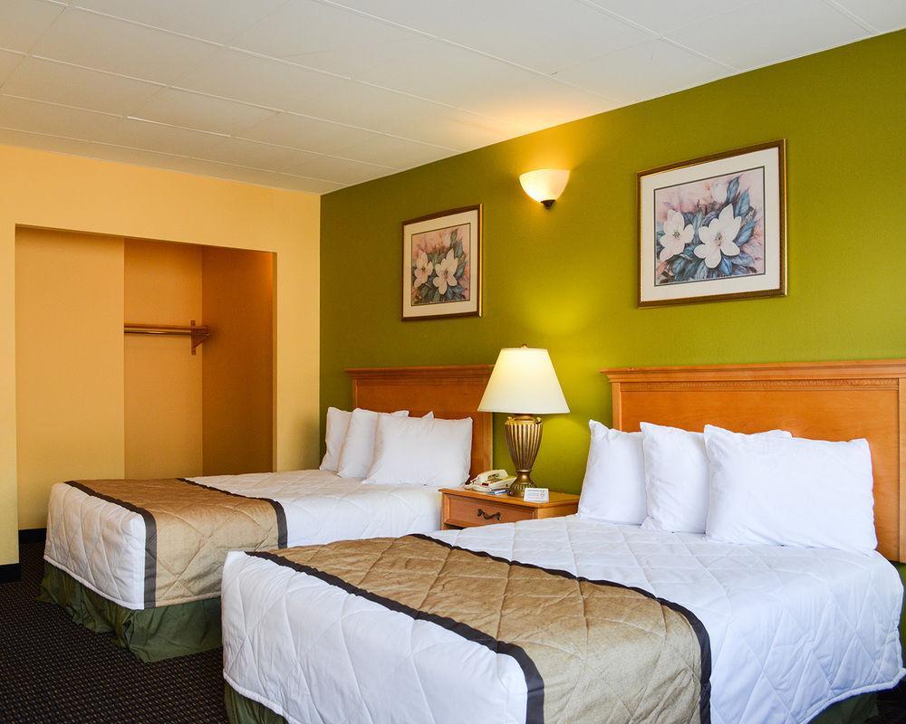 Red Roof Inn York Downtown Extérieur photo