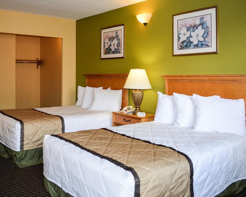 Red Roof Inn York Downtown Extérieur photo